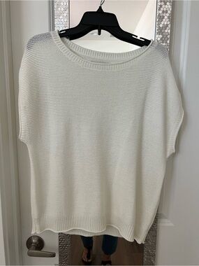 Women's Cream Knit Short-Sleeve Sweater